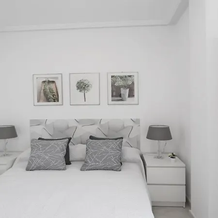 Ref 8795 Apartamento Parque Del Duque 公寓